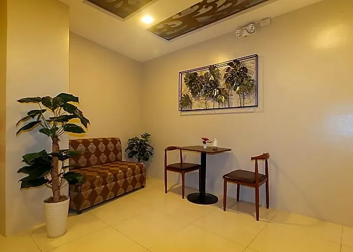 Hotel Algers Bayan-bayanan Marikina