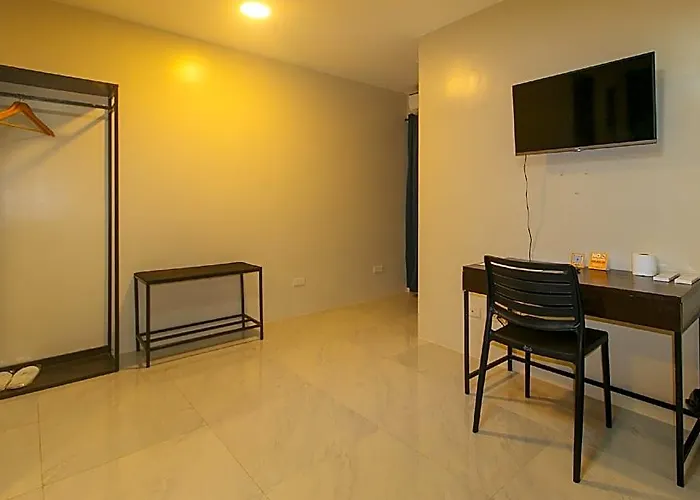 Hotel Algers Bayan-bayanan Marikina